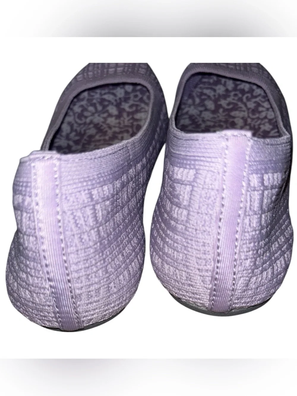 Skechers NEW with tags Cleo lavender flats